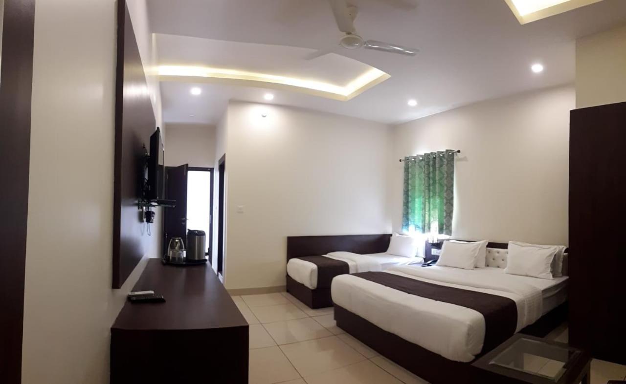 Hotel Paradise inn Udaipur Buitenkant foto